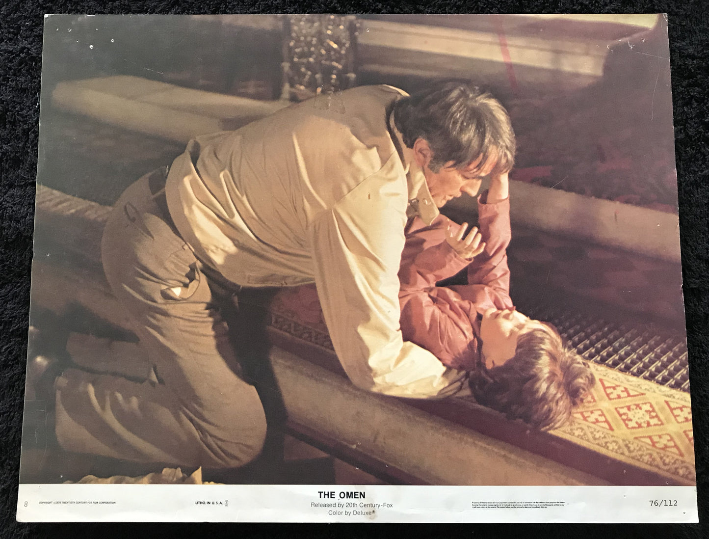 ORIGINAL LOBBY CARD - THE OMEN (a) - 1976 - #8 card - Gregory Peck, Lee Remick, David Warner, Billie Whitelaw