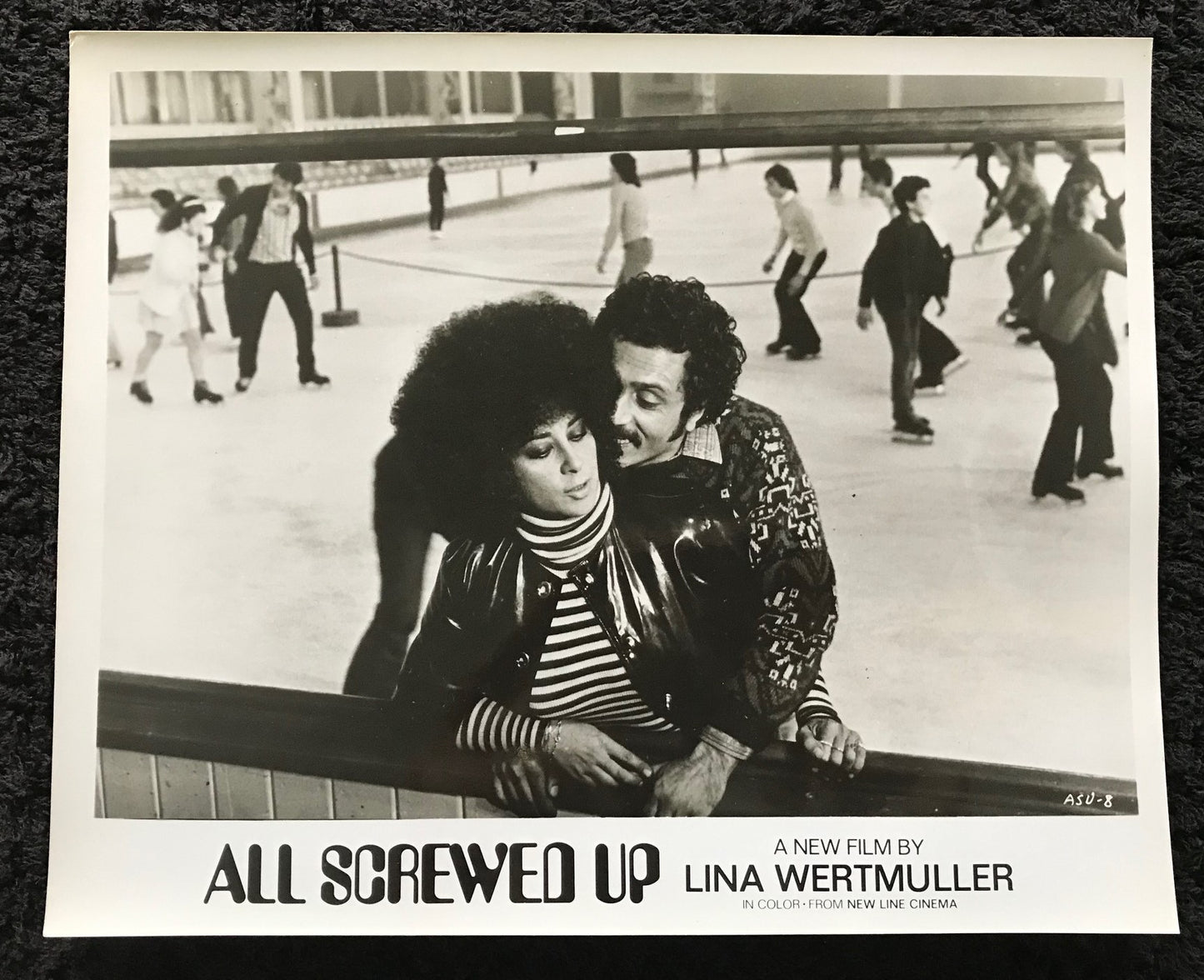 PUBLICITY PHOTOGRAPH - from ALL SCREWED UP (h) (1974) - Isa Danieli, Luigi Diberti (asu-8)