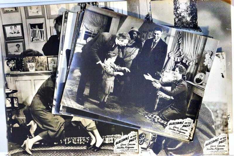 ORIGINAL LOBBY CARDS - BLOSSOMS IN THE DUST - 1941 - set of 24