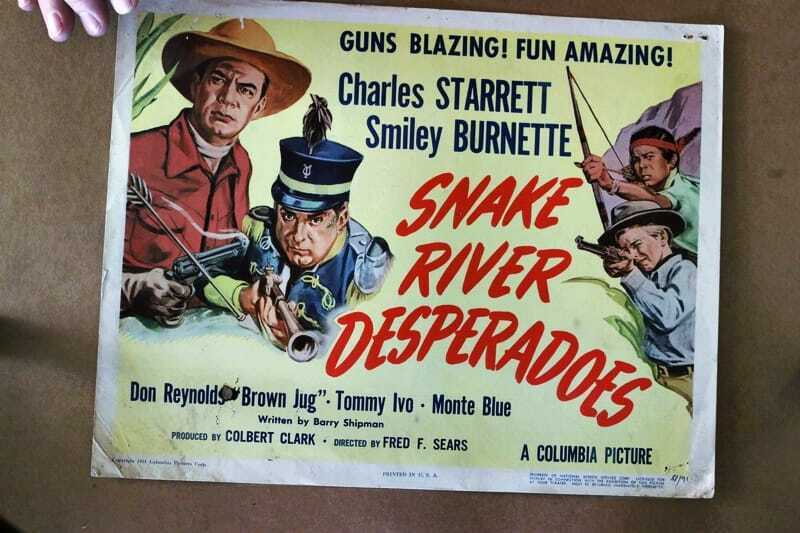 ORIGINAL LOBBY CARD - SNAKE RIVER DESPERADOS - 1951 - title card - Charles Starrett, Smiley Burnette, Don Reynolds