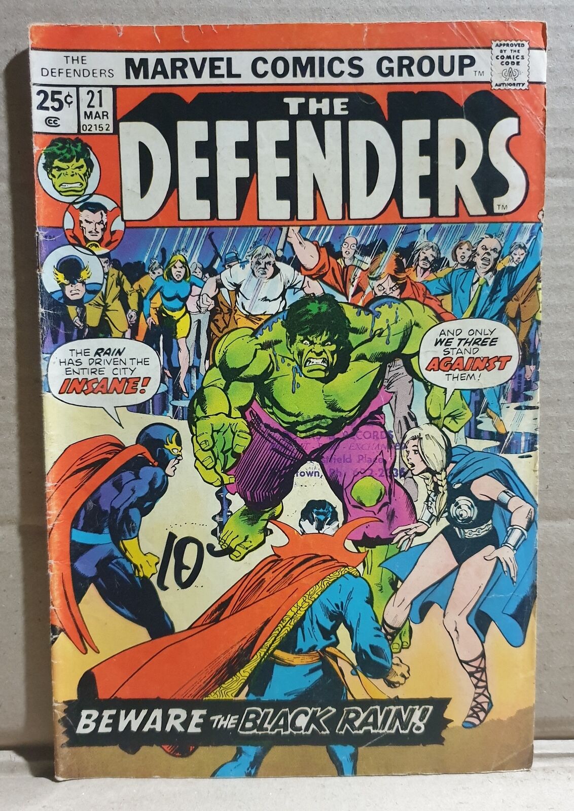 COMIC BOOK - MARVEL DEFENDERS #21