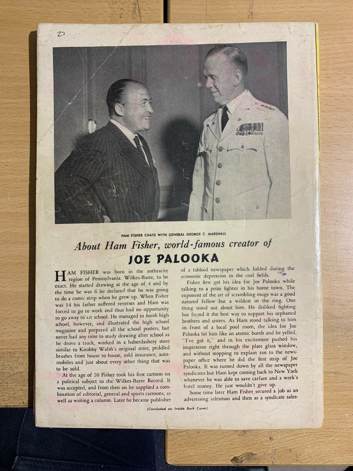 COMIC BOOK - HARVEY COMICS - JOE PALOOKA - VISITS THE LOST CITY - 160 Pages - 1945 - VERY RARE