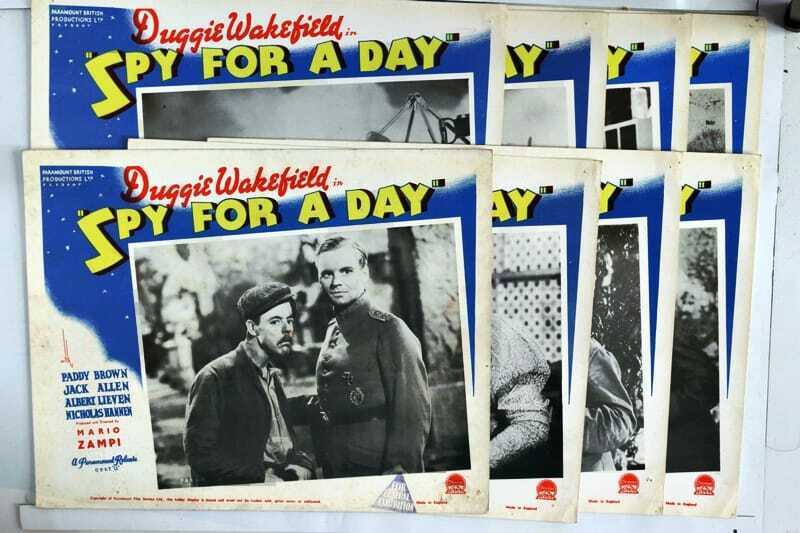ORIGINAL LOBBY CARDS - SPY FOR A DAY - 1940 - set of 8