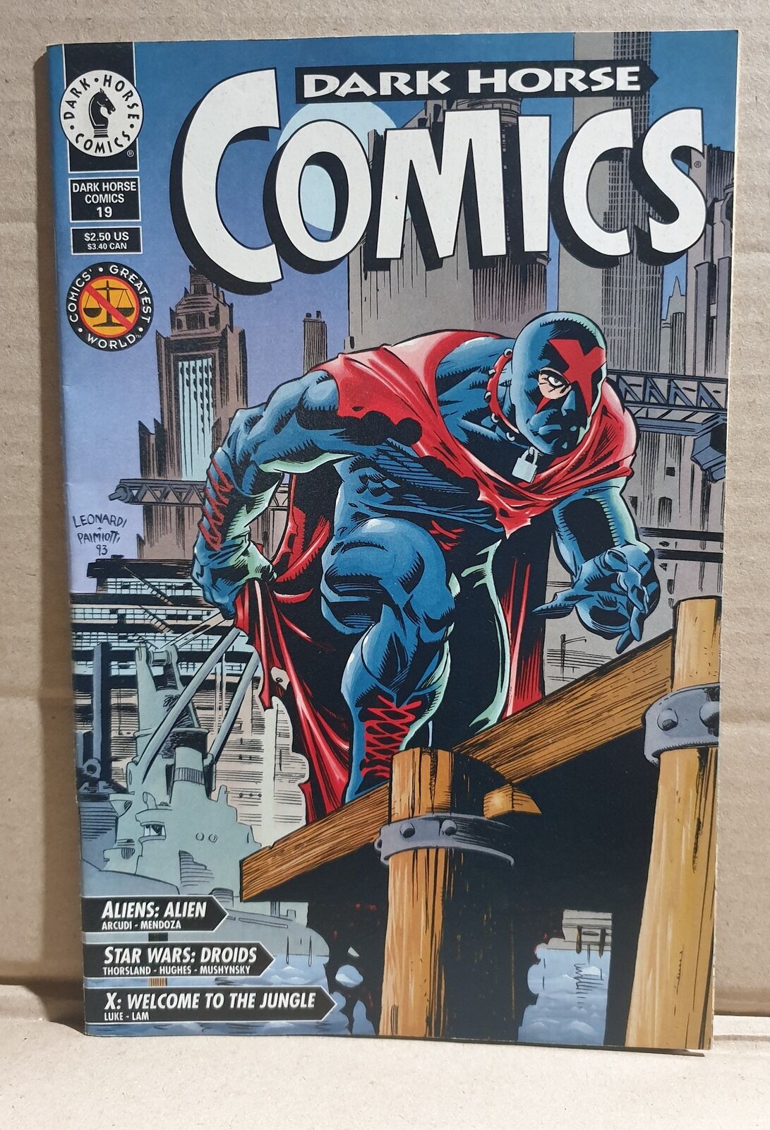 COMIC BOOK ~ DARK HORSE COMICS #19