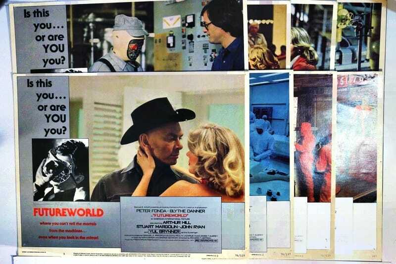 ORIGINAL LOBBY CARDS - FUTUREWORLD - 1976 - set of 8