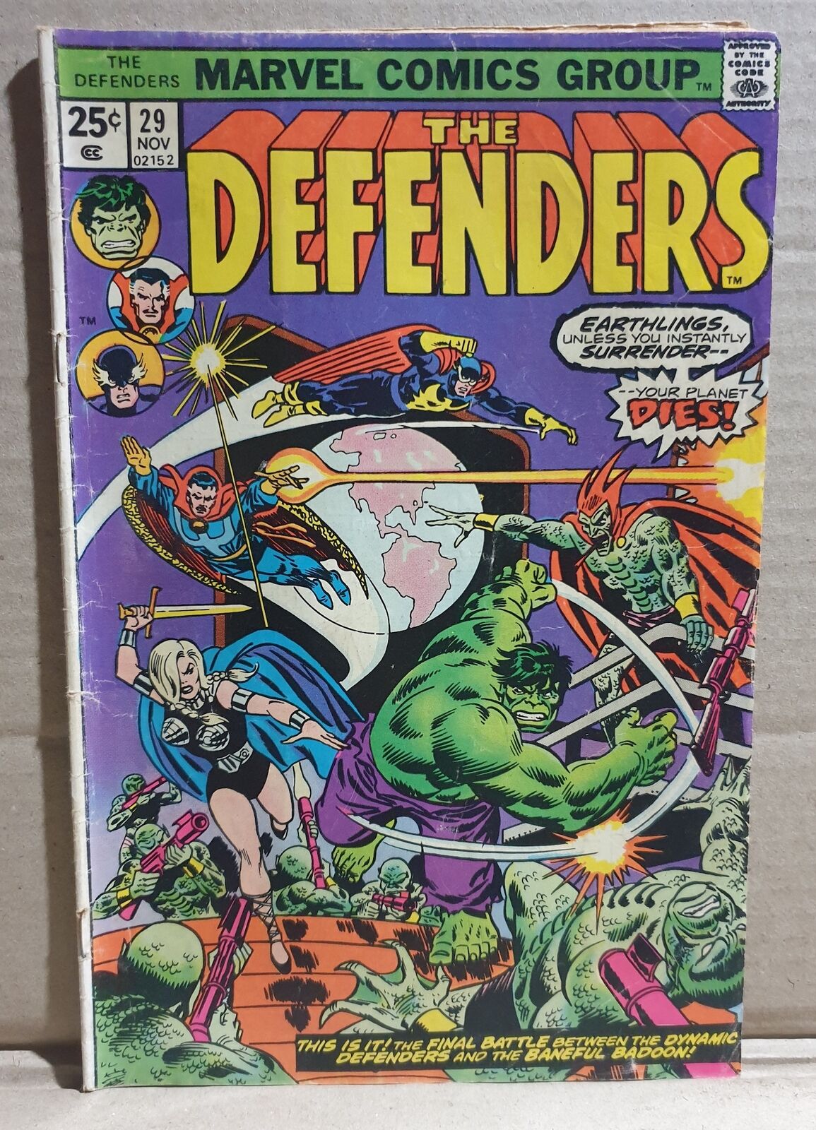 COMIC BOOK - MARVEL DEFENDERS #29