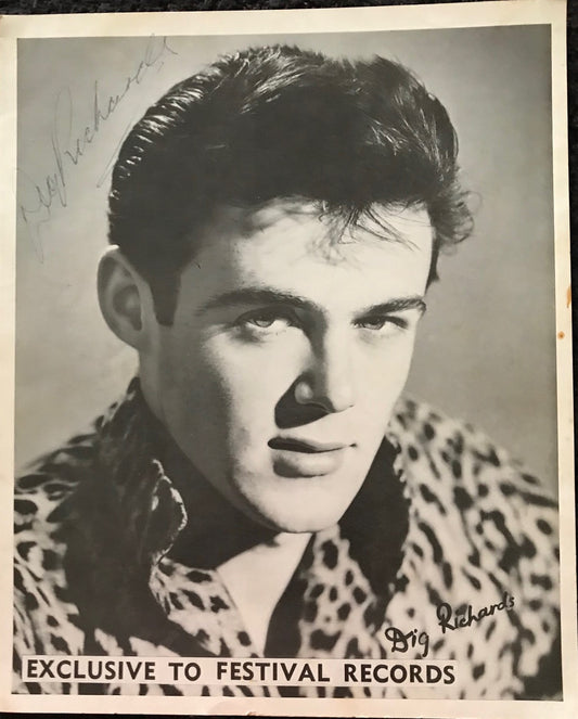 DIG RICHARDS - AUTOGRAPHED 10 x 8 PUBLICITY PHOTOGRAPH