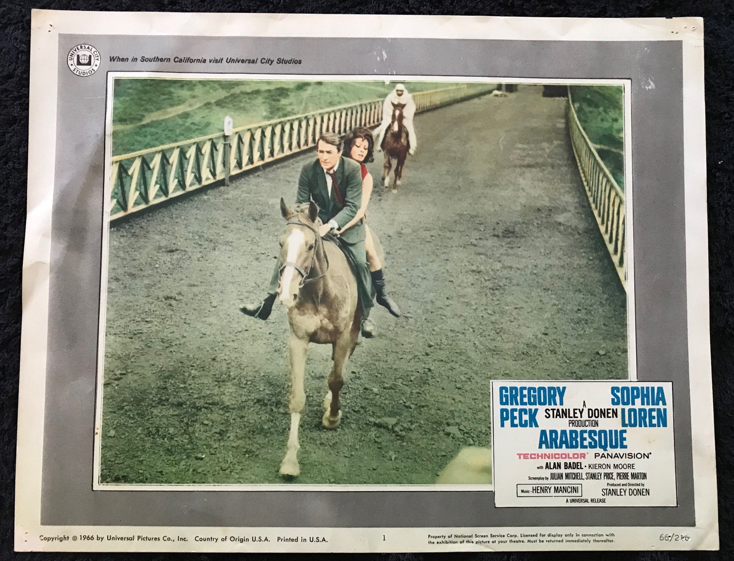 ORIGINAL LOBBY CARDS - ARABESQUE - 1966 - set of 8 -  Sophia Loren, Gregory Peck, Alan Badel