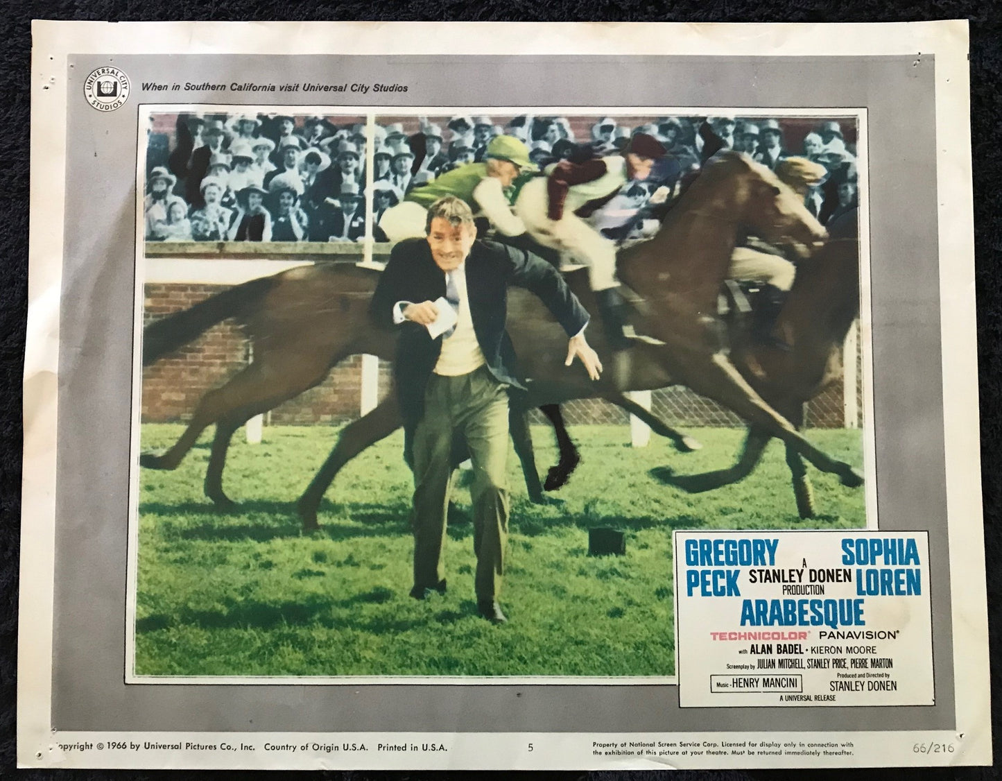 ORIGINAL LOBBY CARDS - ARABESQUE - 1966 - set of 8 -  Sophia Loren, Gregory Peck, Alan Badel