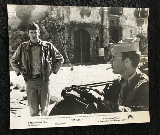 PUBLICITY PHOTOGRAPH - from CATCH-22 (a) (1970) - ANTHONY PERKINS, BUCK HENRY