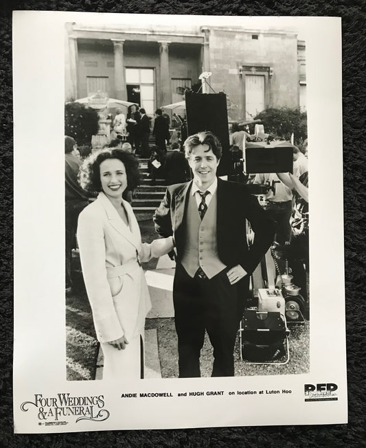 PUBLICITY PHOTOGRAPH - from FOUR WEDDINGS AND A FUNERAL(a) (1994) -  Andie MacDowell, Hugh Grant