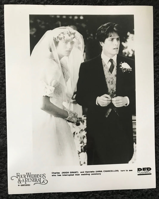 PUBLICITY PHOTOGRAPH - from FOUR WEDDINGS AND A FUNERAL(b) (1994) -  Anna Chancellor, Hugh Grant