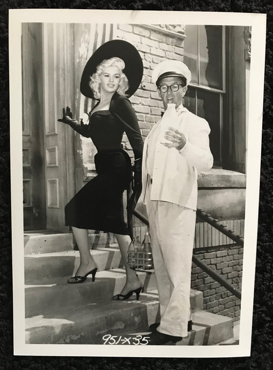 PUBLICITY PHOTOGRAPH - from THE GIRL CAN'T HELP IT (b) (1956) - JANE MANSFIELD, RICHARD COLLIER