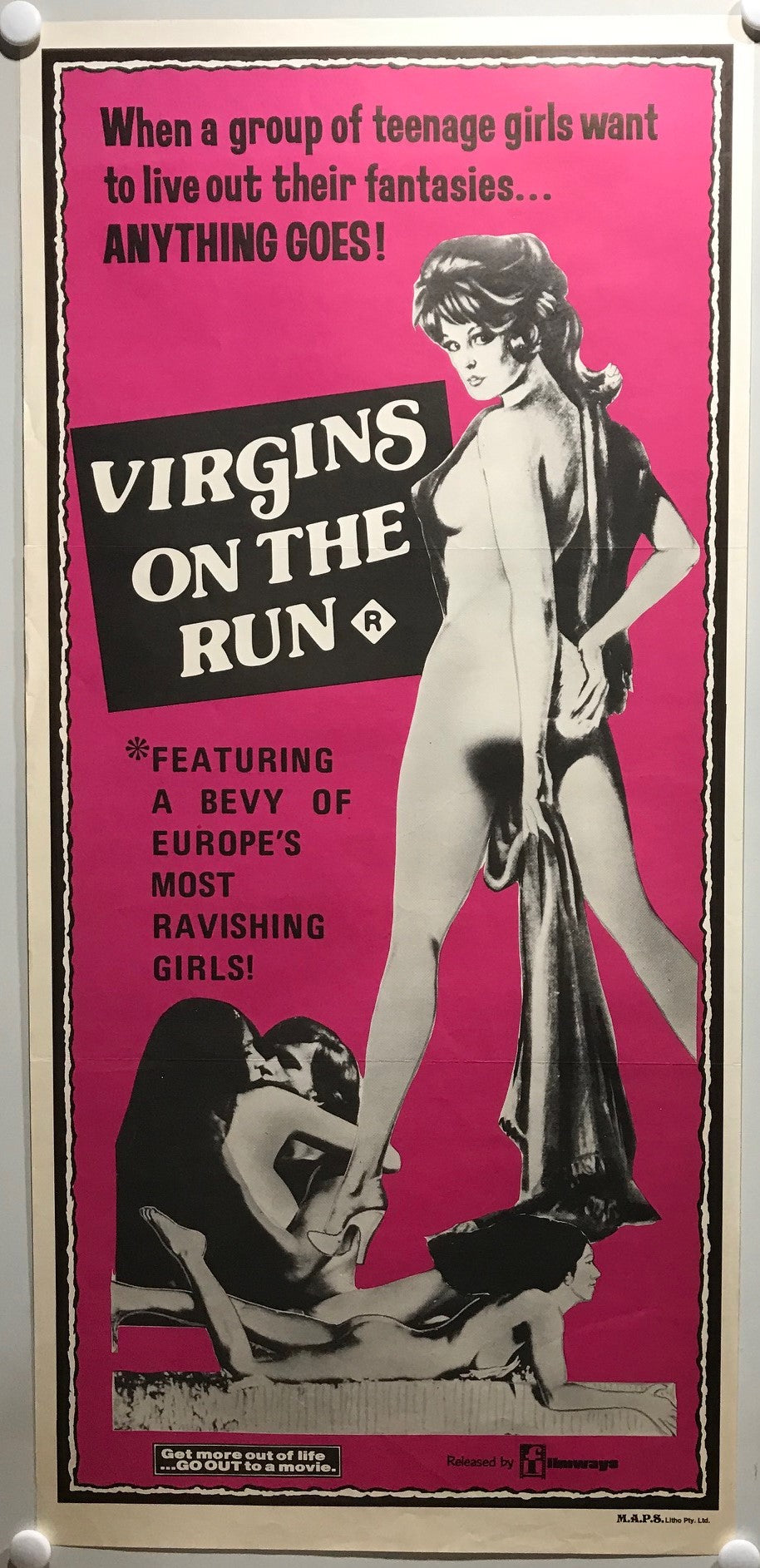 ORIGINAL DAYBILL MOVIE POSTER - VIRGINS ON THE RUN - ADULT