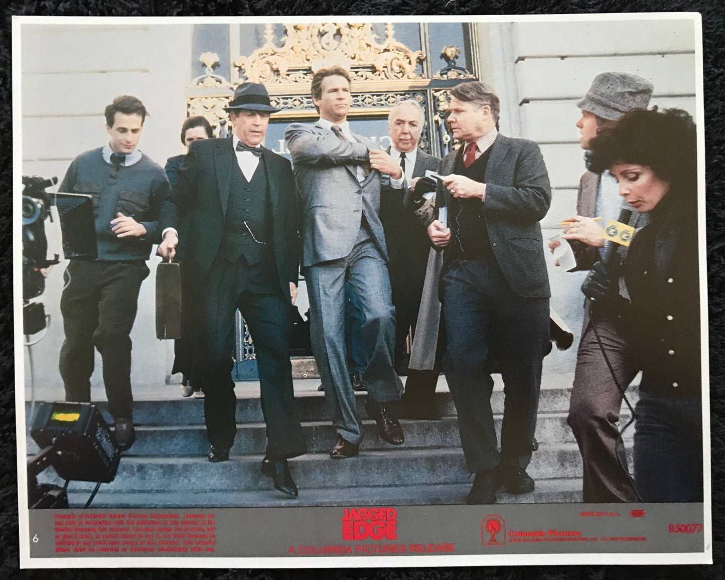 ORIGINAL LOBBY CARDS - MINI - JAGGED EDGE - 1985 - UK - set of 8 cards -  Glenn Close, Jeff Bridges, Peter Coyote, Lance Henriksen