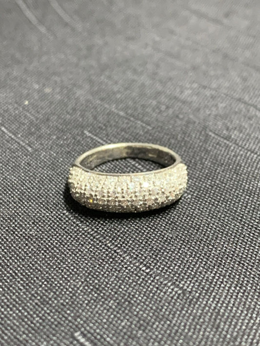 SILVER RING - WITH MANY WHITE STONE SETTINGS