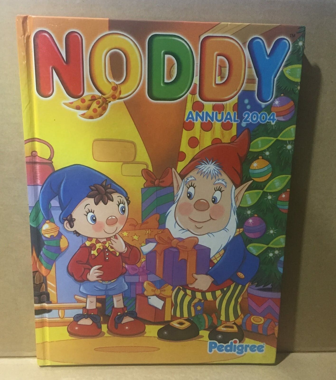 HARD COVER BOOK - NODDY ANNUAL 2004