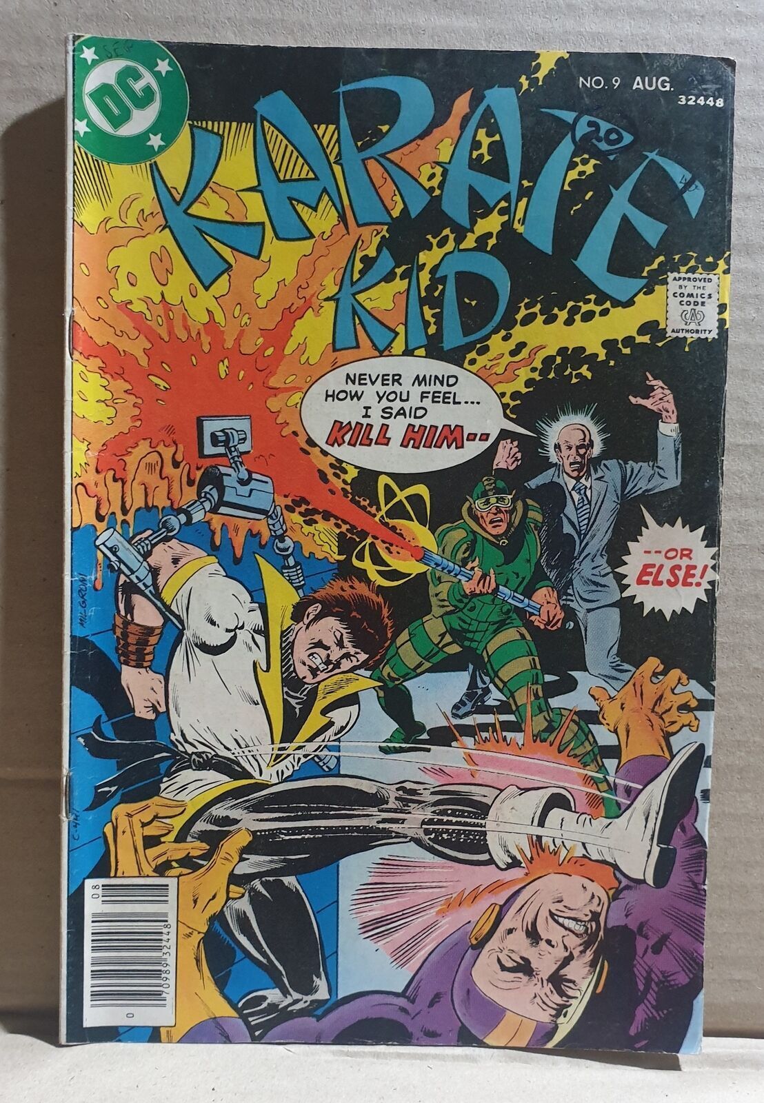 COMIC BOOK - DC KARATE KID #9