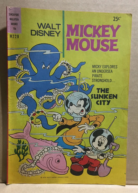 WALT DISNEY COMIC BOOK - MICKEY MOUSE M229  australian