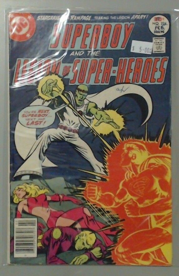 COMIC BOOK MAGAZINE -- DC SUPERBOY LEGION OF SUPER HEROES 224