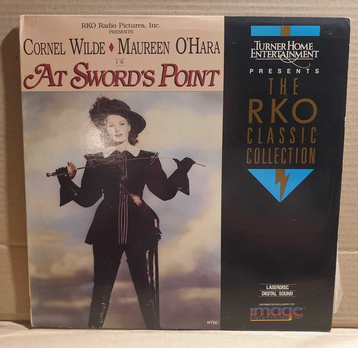 LASERDISC MOVIE - AT SWORD'S POINT - Cornel Wilde, Maureen O'Hara