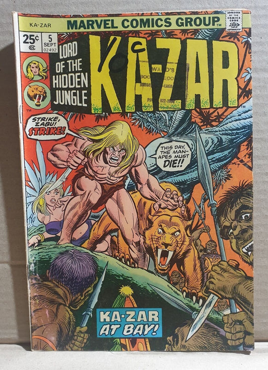 COMIC BOOK - MARVEL KAZAR #5