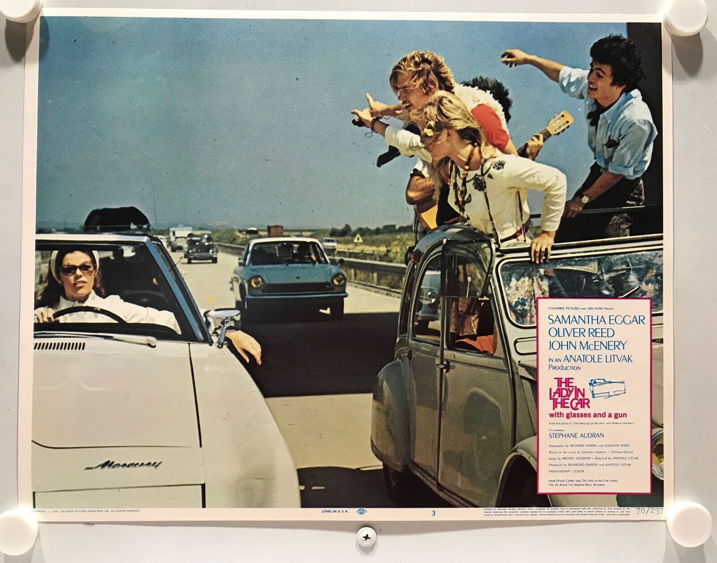 ORIGINAL LOBBY CARDS - THE LADY IN THE CAR WITH GLASSES AND A GUN- 1970- set 8