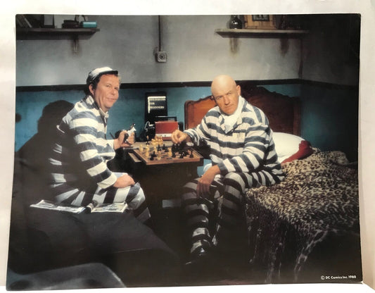 ORIGINAL MOVIE STILLS - SUPERMAN ll - Lex Luthor & Otis in prison