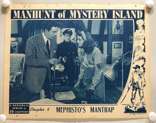 ORIGINAL SERIAL LOBBY CARD - MANHUNT OF MYSTERY ISLAND - 1945 - Ch 5 "Mephist...