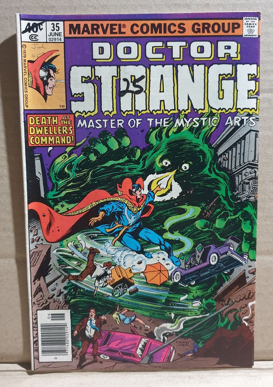 COMIC BOOK -  MARVEL DOCTOR STRANGE #35