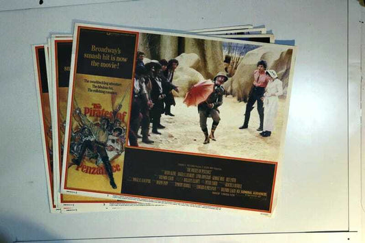 ORIGINAL LOBBY CARDS - THE PIRATES OF PENZANCE - 1983 - set of 8