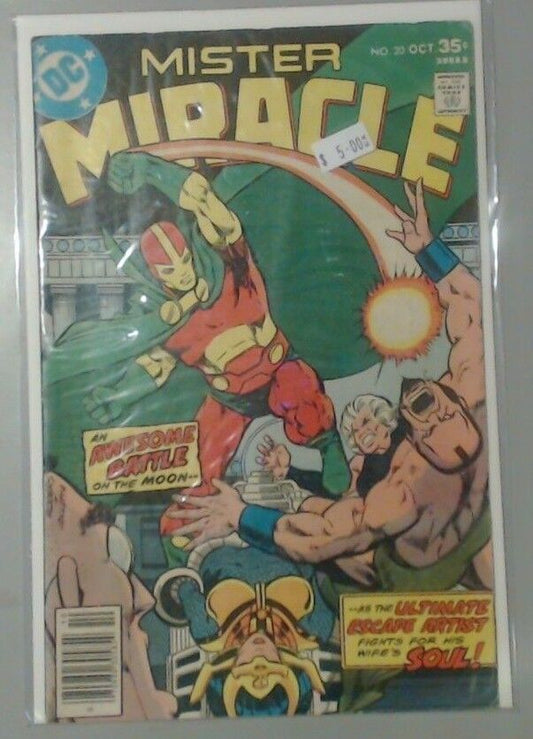 COMIC BOOK MAGAZINE -- DC MISTER MIRACLE DC NUMBER 20