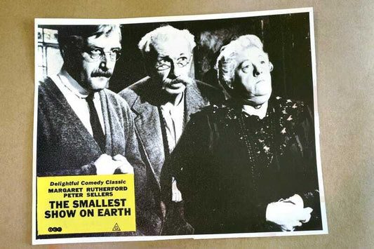 ORIGINAL LOBBY CARD - THE SMALLEST SHOW ON EARTH - 1957 - key card -  Peter Sellers, Margaret Rutherford