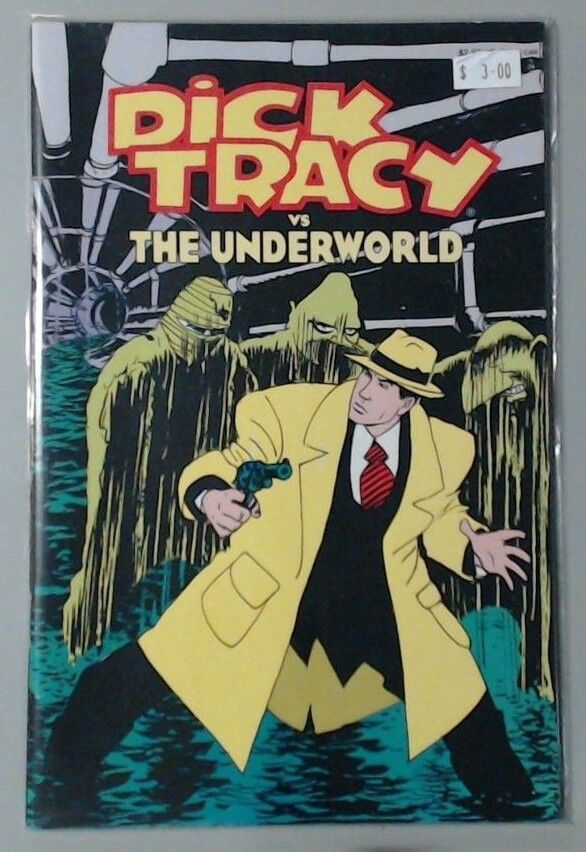 COMIC BOOK -- DICK TRACY VS THE UNDERWORLD