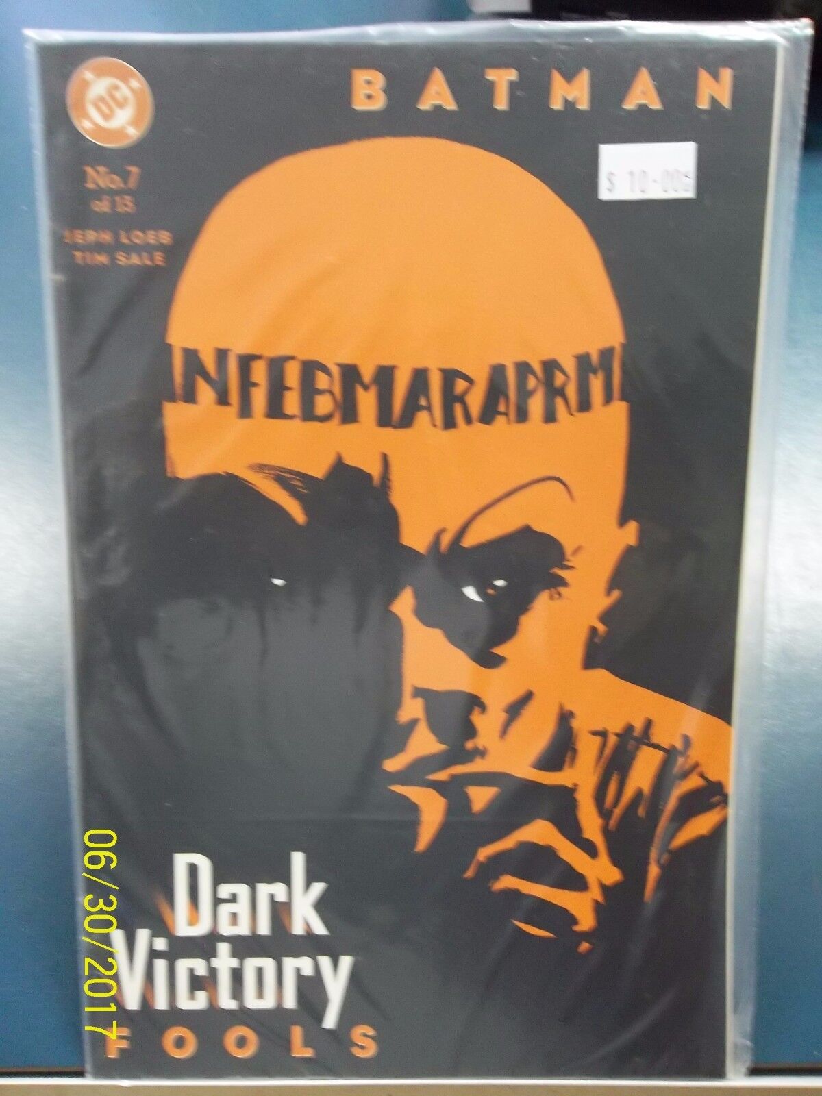 BATMAN DARK VICTORY FOOLS COMIC BOOK NUMBER 7 of 13 DC