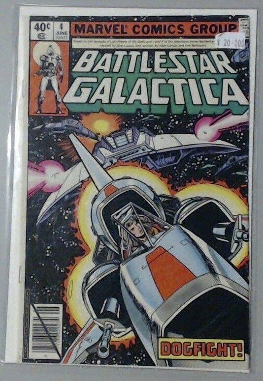 BATTLESTAR GALACTICA MARVEL COMIC BOOK #4 DOG FIGHT