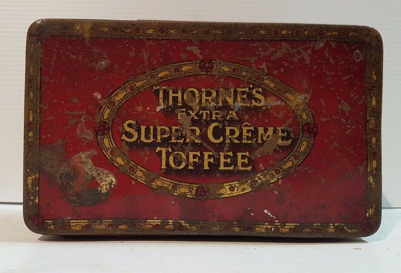 Biscuit Tea Sweets Cigar Tin Thorne's Extra Super Creme Toffee Henry Thorne & Co