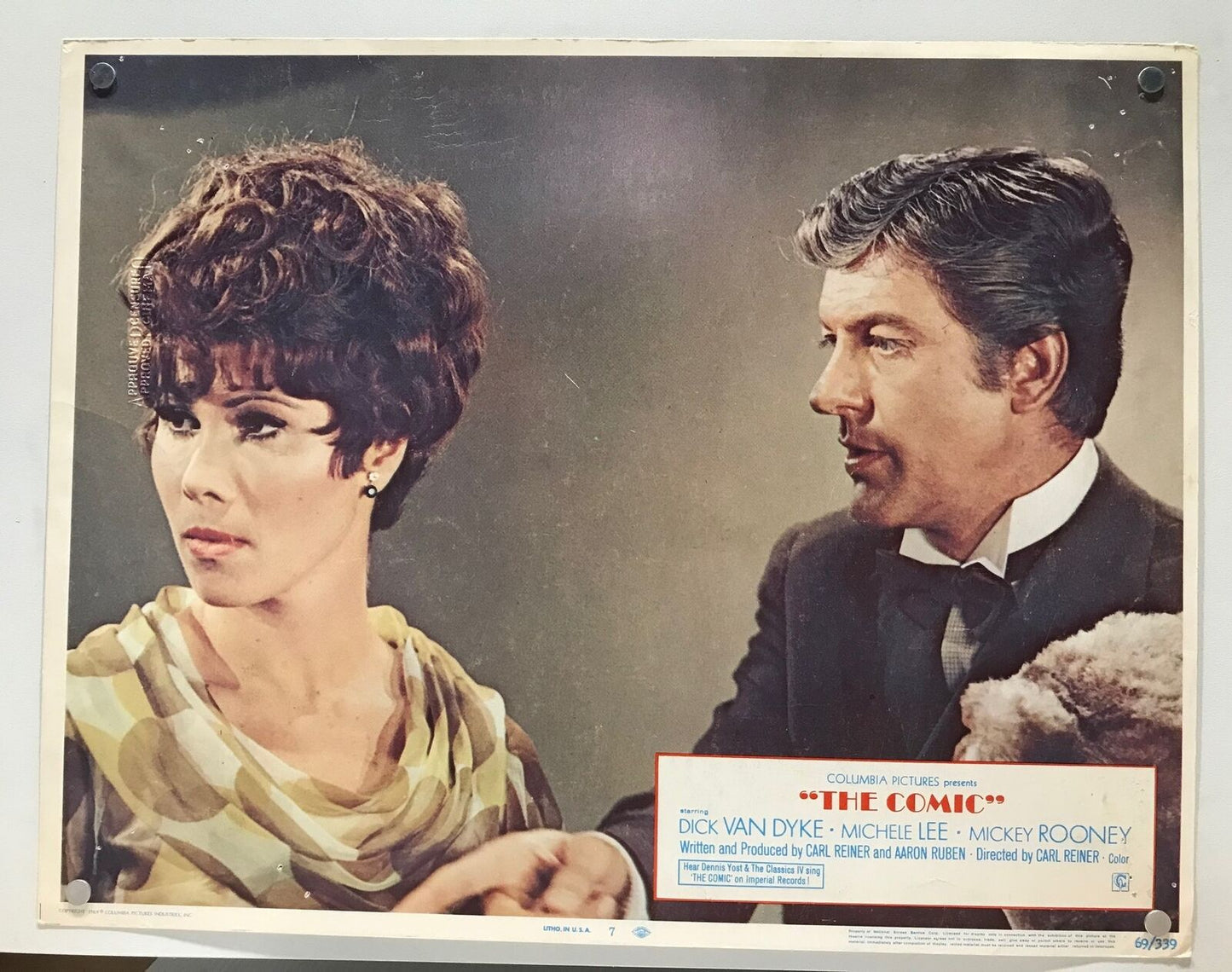 ORIGINAL LOBBY CARDS - THE COMIC - 1969 - set of 8