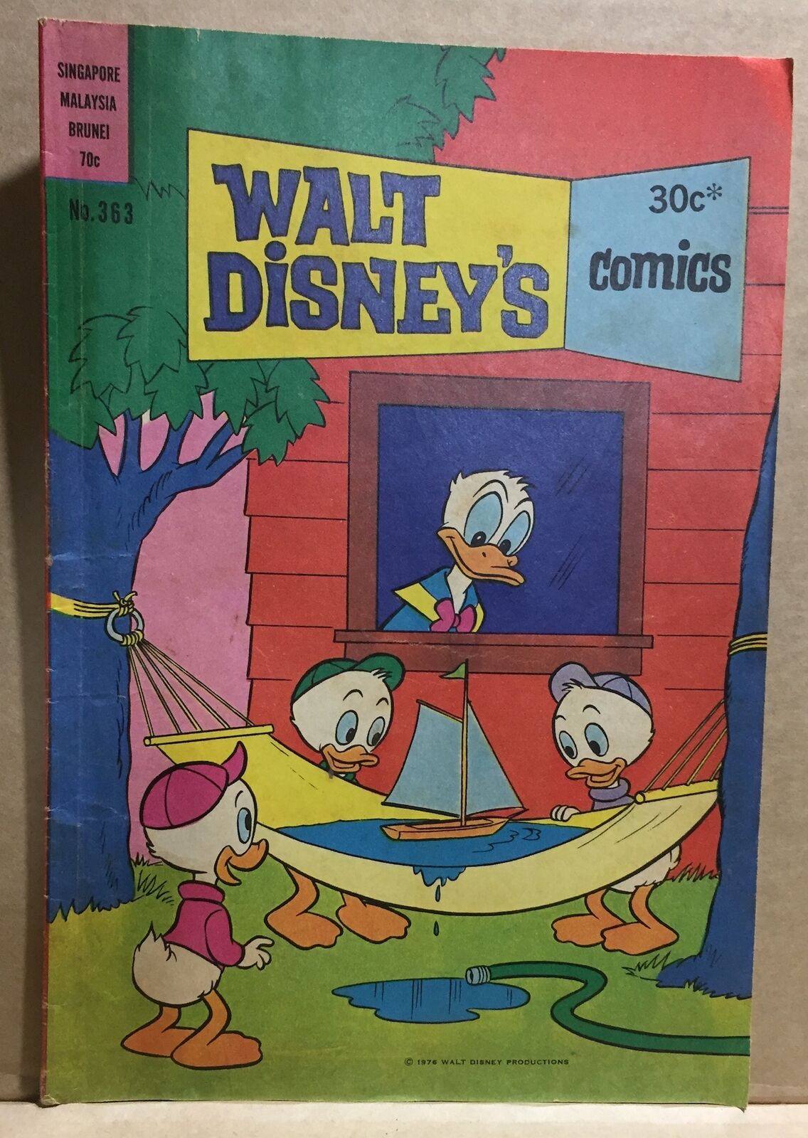 WALT DISNEY COMIC BOOK - DISNEY'S NO.363  australian