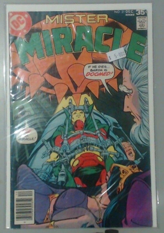 COMIC BOOK MAGAZINE -- DC MISTER MIRACLE DC NUMBER 21