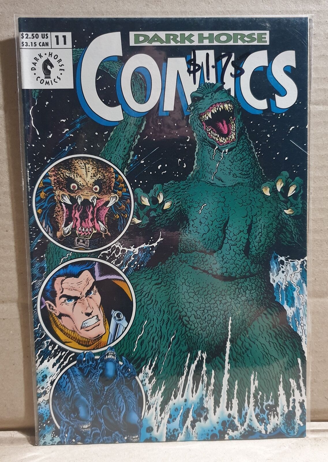 COMIC BOOK ~  DARK HORSE COMICS #11