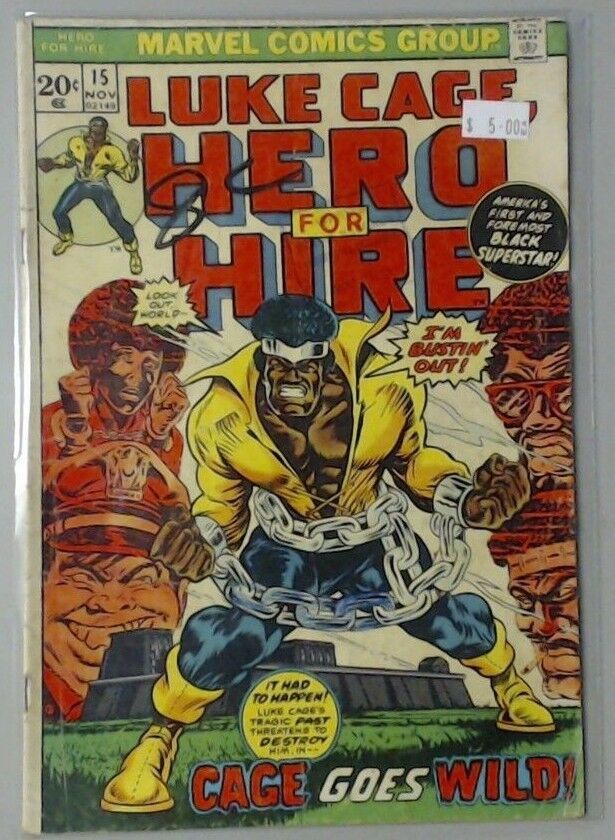 COMIC BOOK LUKE CAGE POWER MAN #15 MARVEL CAGE GOES WILD