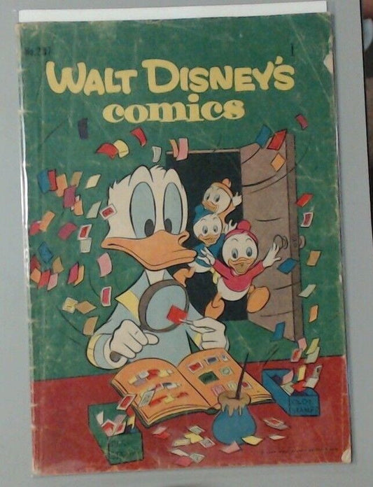 COMIC BOOK - WALT DISNEY'S COMICS NO.207 DONALD DUCK HUEY DEWEY LOUIE