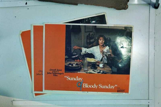 ORIGINAL LOBBY CARDS - SUNDAY BLOODY SUNDAY - 1971 - set of 8