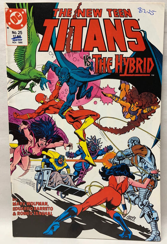 COMIC BOOK - THE NEW TEEN TITANS #25