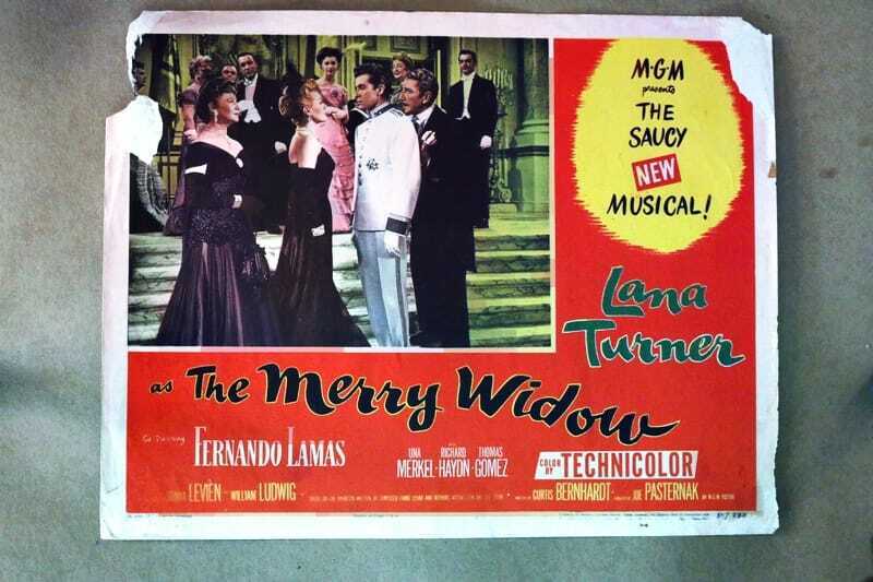 ORIGINAL LOBBY CARD - MERRY WIDOW - 1952 - title card