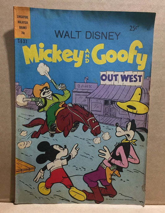 WALT DISNEY COMIC BOOK - MICKEY AND GOOFY G637  australian