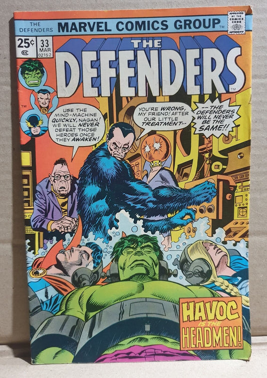 COMIC BOOK -  MARVEL DEFENDERS #33