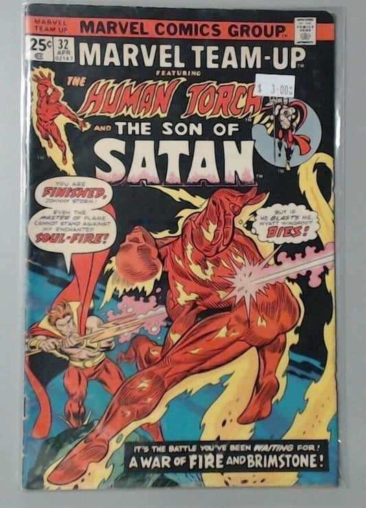 MARVEL COMIC BOOK -- TEAM UP HUMAN TORCH AND THE SON OF SATAN NUMBER 32