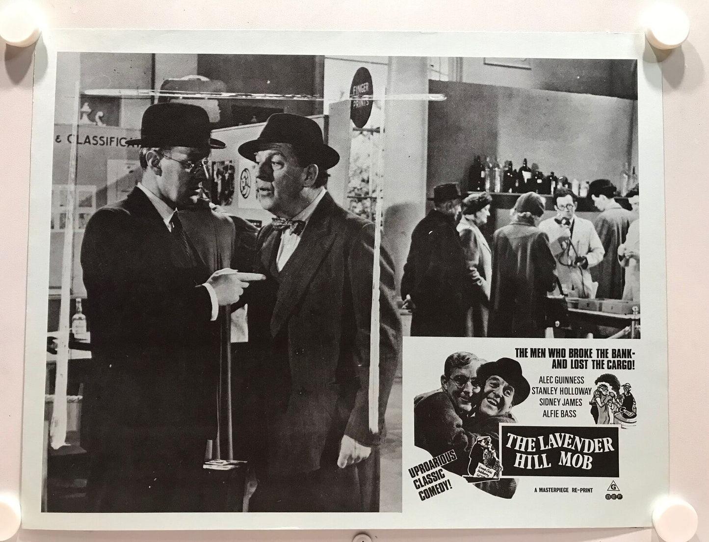 ORIGINAL LOBBY CARDS - THE LAVENDER HILL MOB - 1951 - re-print - set of 8